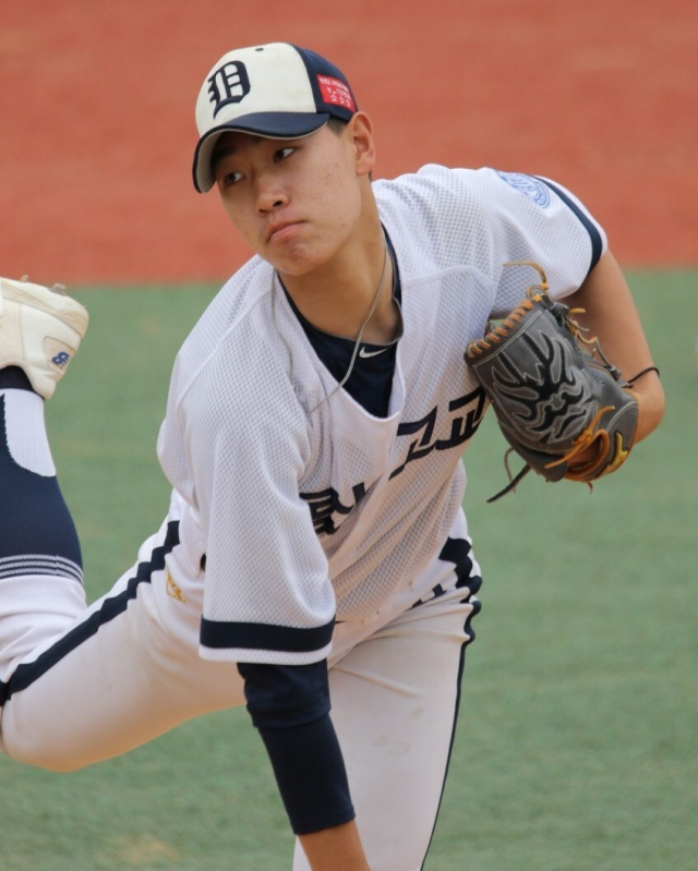 인천 동산고 투수 신동건. 동산고 제공